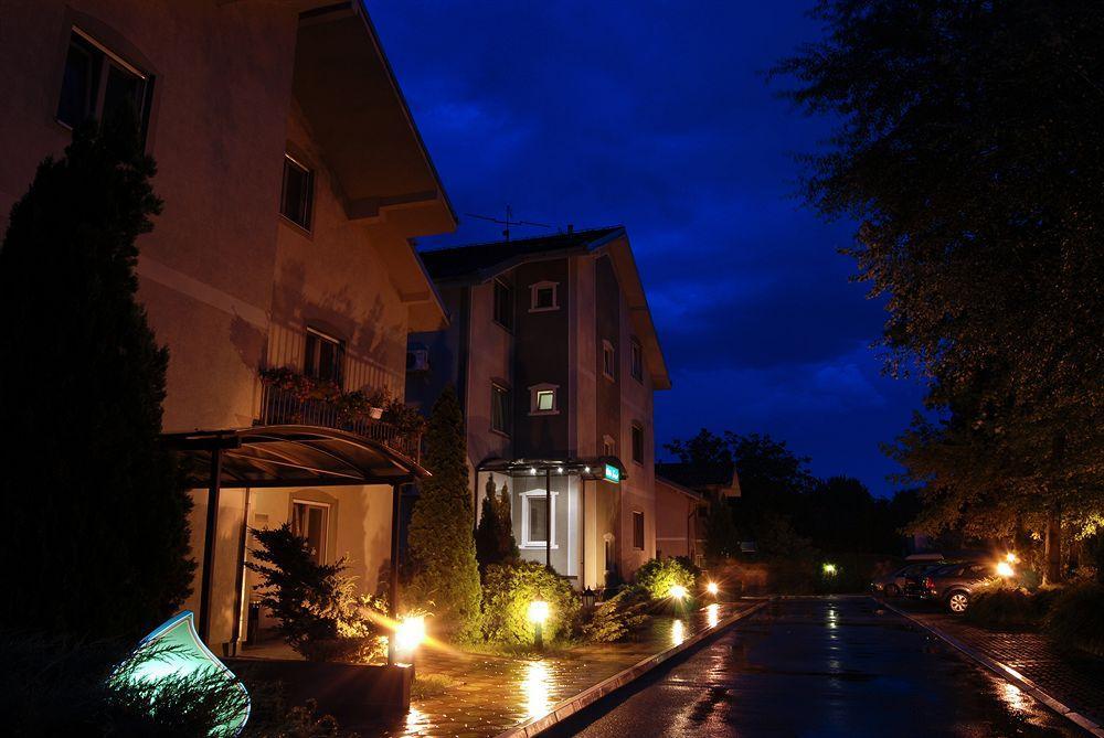 Villa Forest Belgrade Exterior photo