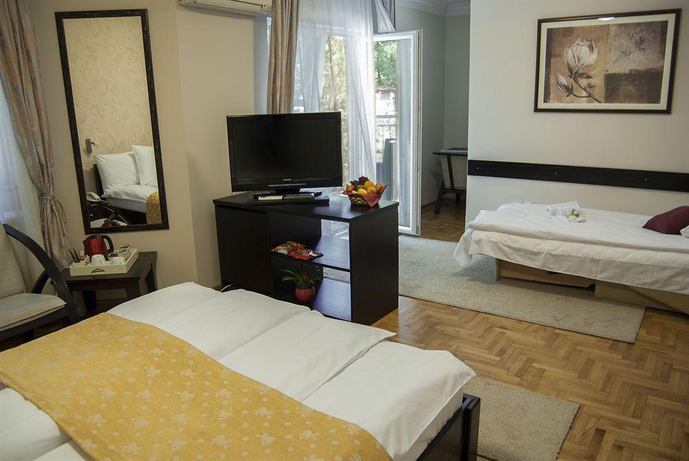 Villa Forest Belgrade Exterior photo
