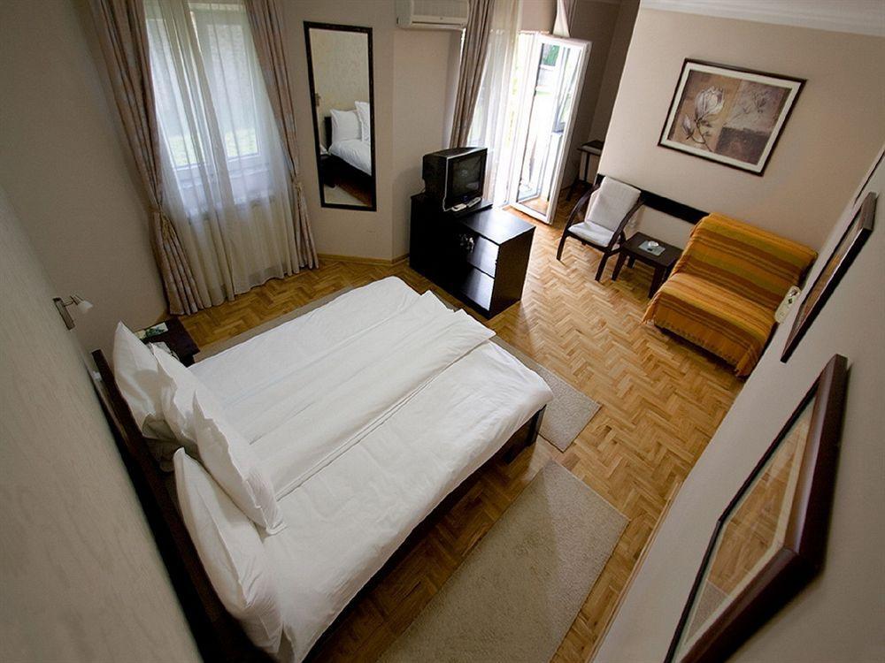 Villa Forest Belgrade Exterior photo